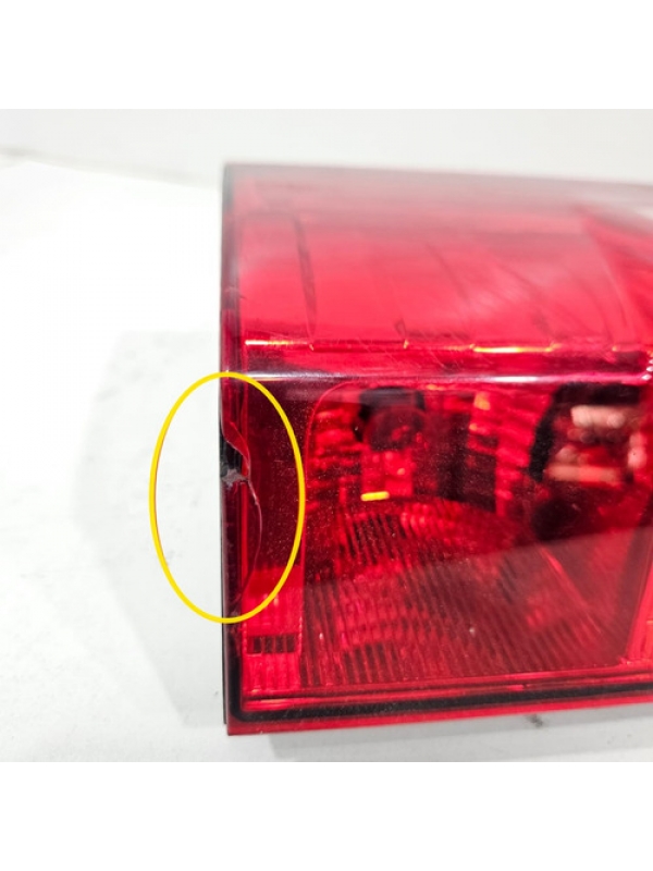 Lanterna Traseira Esquerda Master 2.3 2013 Até 2022 Detalhes