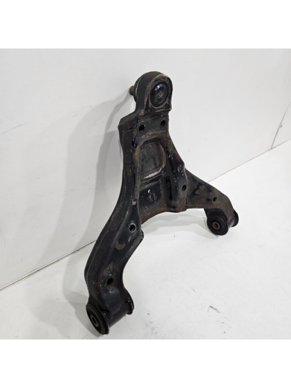 Bandeja Direita Suspensão Mb Sprinter 415 E 416 2013 À 2022.