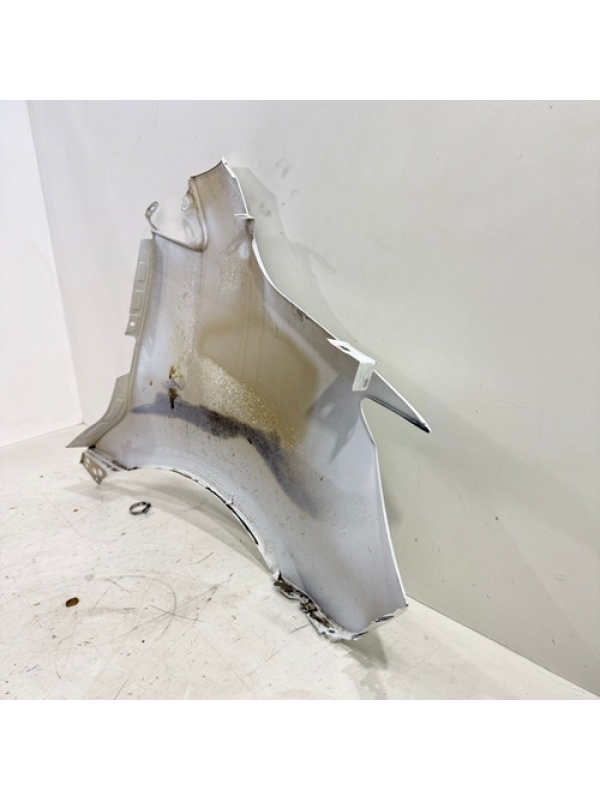 Paralama Lado Esquerdo Mb Sprinter 2.0 416 417 2020 À 2025.