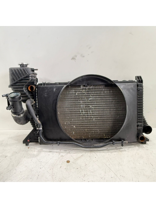 Kit Radiador Defletor Mb Sprinter 2.2 311 313 413 2001 À 012