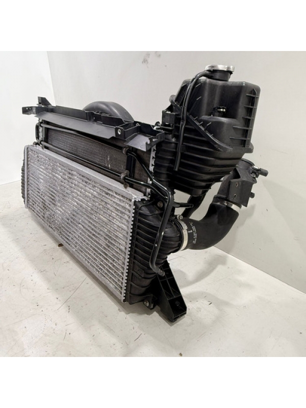 Kit Radiador Defletor Mb Sprinter 2.2 311 313 413 2001 À 012