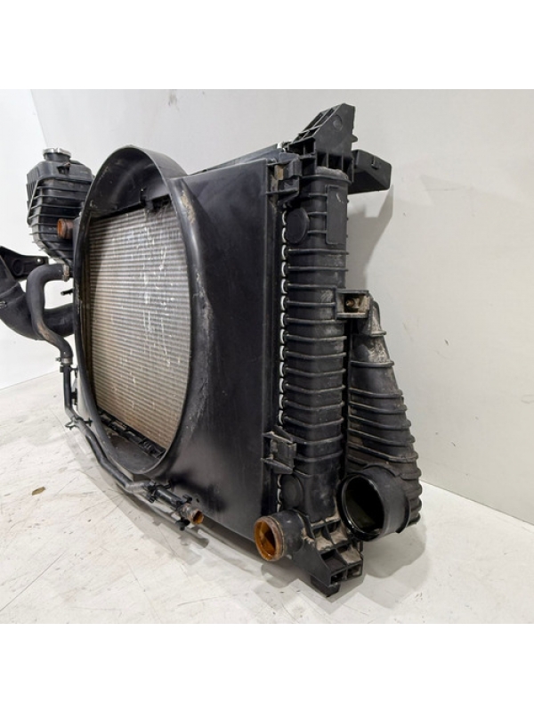 Kit Radiador Defletor Mb Sprinter 2.2 311 313 413 2001 À 012