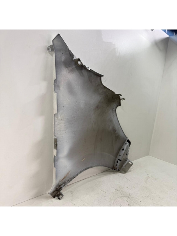 Paralama Esquerdo Renault Master 2.3 2023 2024 25 260928054r