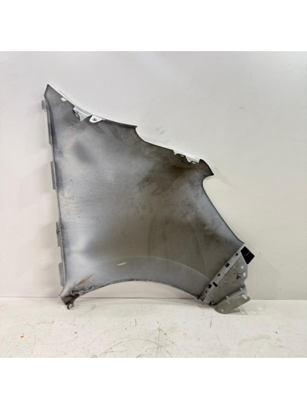 Paralama Esquerdo Renault Master 2.3 2023 2024 25 260928054r