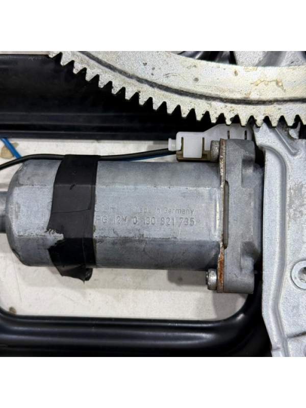 Maquina Vidro Esquerdo Mb Sprinter 310 312 313 2001 À 2012.