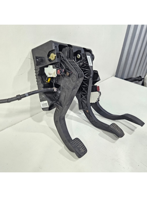 Pedaleira Completa Da Peugeot Boxer Jumper 2018 À 2023 2024.