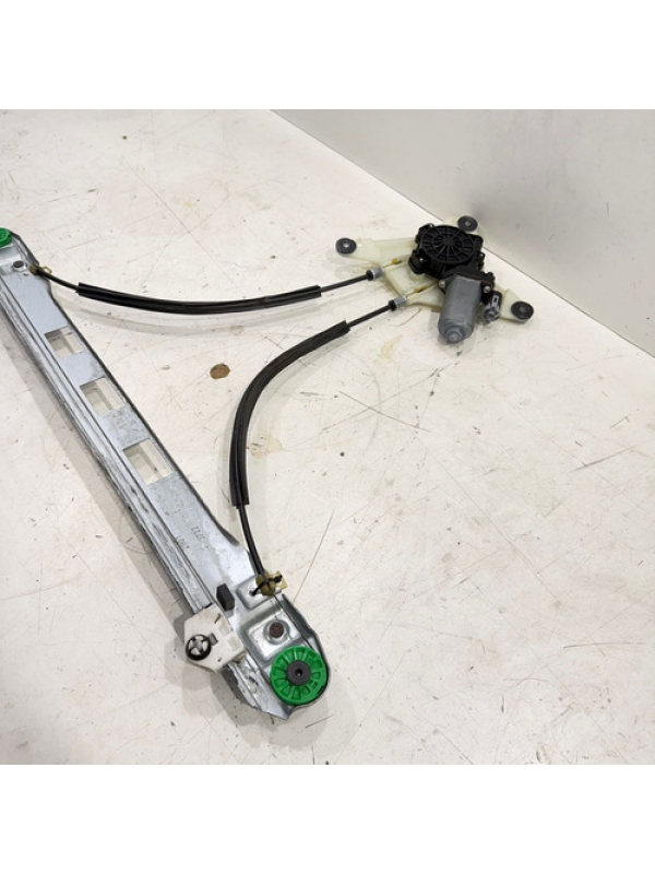 Maquina Vidro Manual Esquerda Renault.