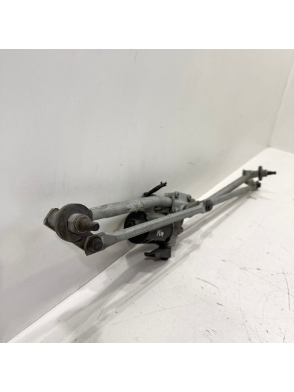 Galhada Motor Limpador Mb Sprinter 415 515 516 2013 À 2023.