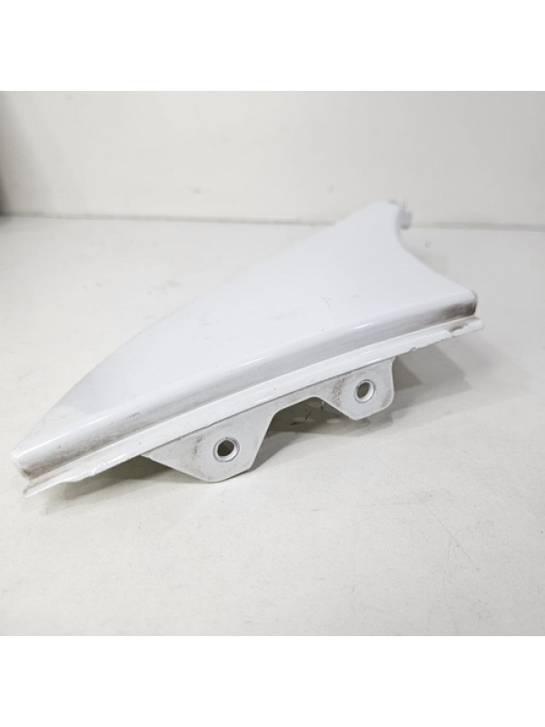 Friso Superior Do Farol Direito Fiat Ducato 2.3 2018 À 2022.