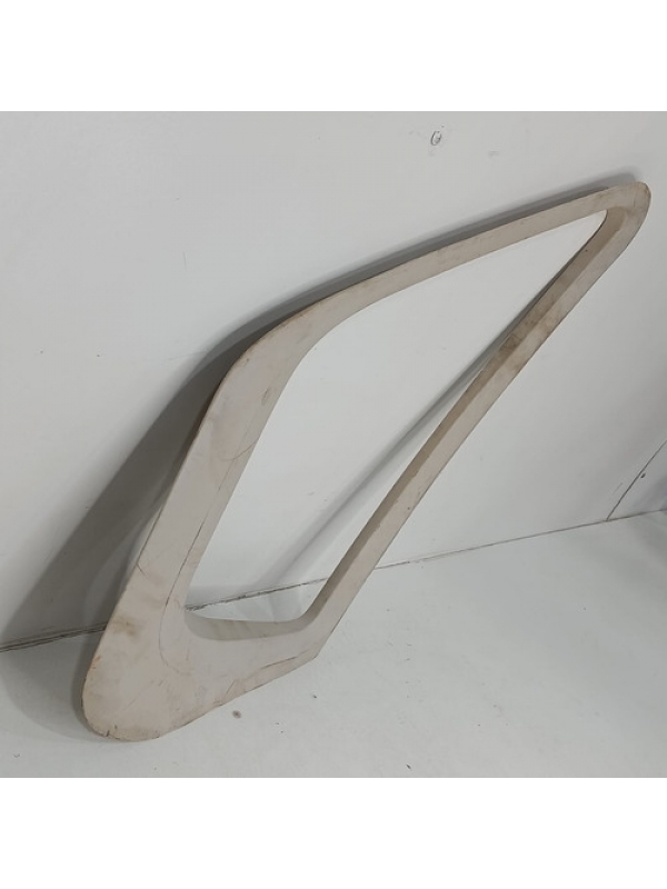 Moldura Da Ventarola Direita Fiat Ducato 2021 2022 2023 2024