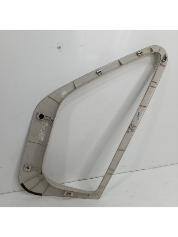 Moldura Ventarola Esquerda Fiat Ducato 2019 2020 2021 2022 .