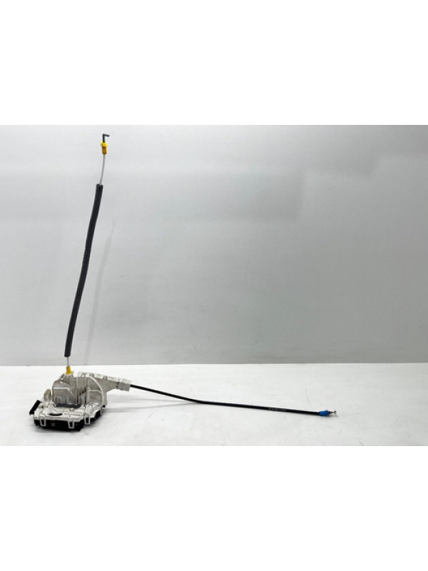 Fechadura Porta Dianteira Direita Mb Sprinter 415 2013-2019