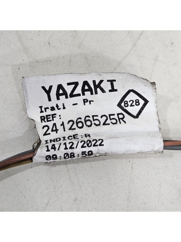 Fechadura E Chicote Porta Lateral Renault Master 2014 À 2022