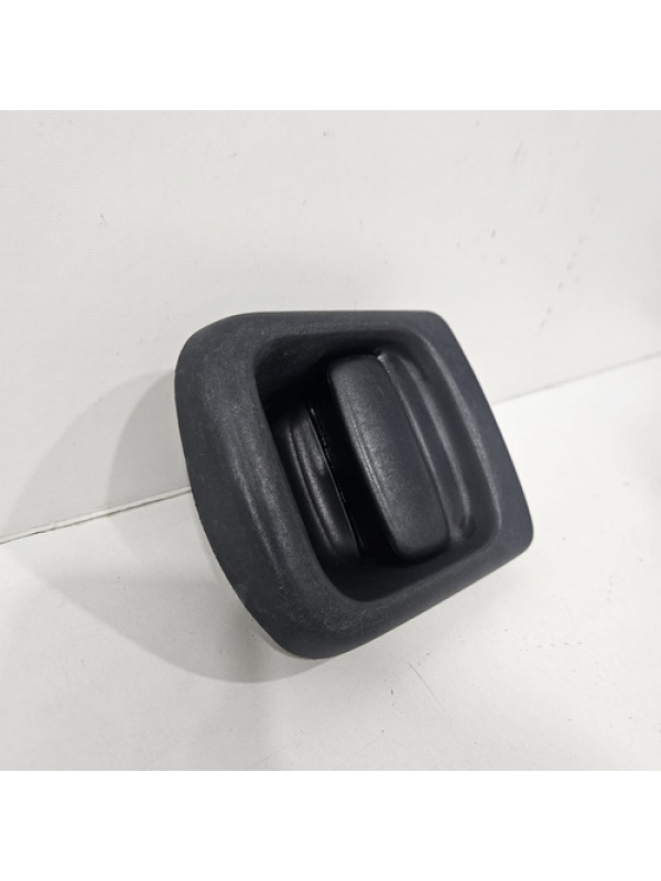 Maçaneta Dianteira Lado Direito Renault Master 2006 Até 2012