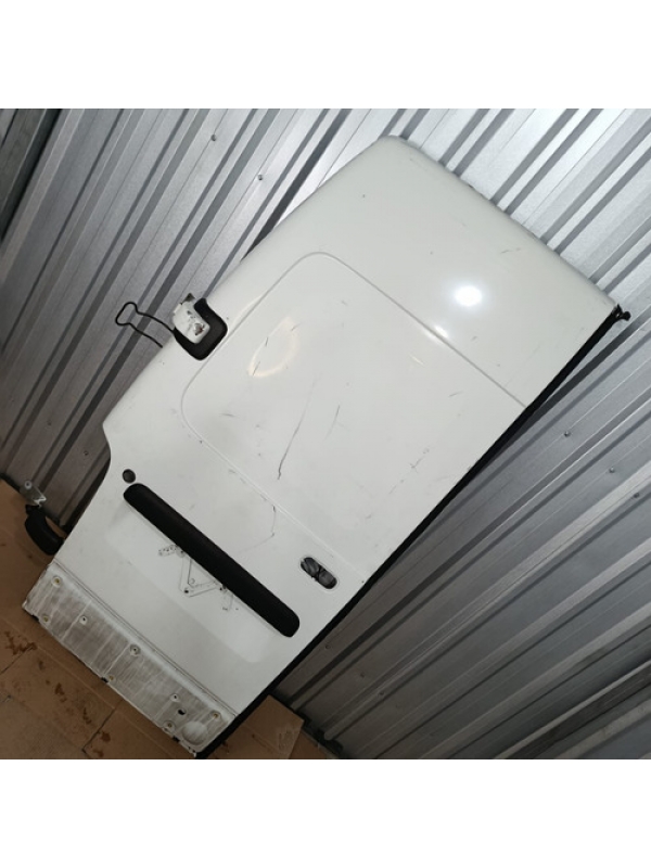 Porta Traseira Esquerda Renault Master 2006 2007 2008 2009 .