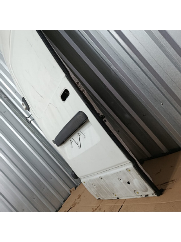 Porta Traseira Esquerda Renault Master 2006 2007 2008 2009 .