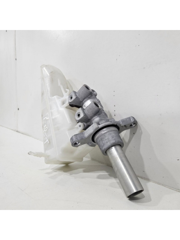 Cilindro Mestre Com Reservatório Peugeot Expert 2018 À 2024.