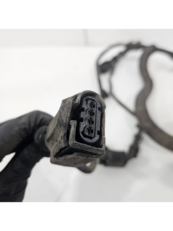 Chicote Com Conectores Motor Mercedes-benz Accelo 915 2009.