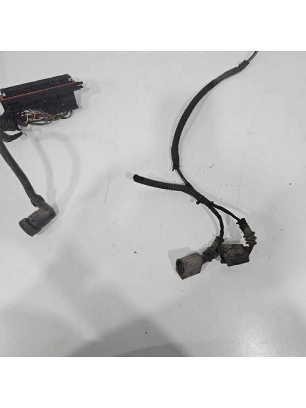 Chicote Com Conectores Motor Mercedes-benz Accelo 915 2009.