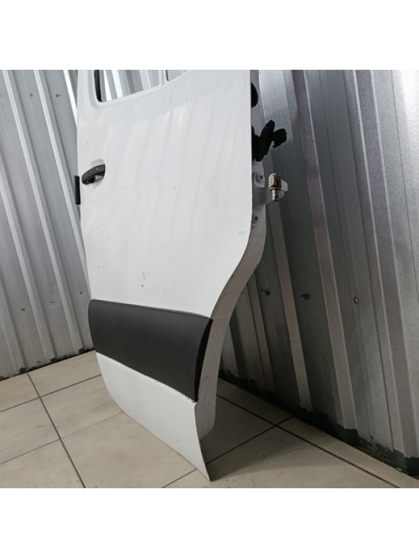 Porta Lado Direto Carona Mb Sprinter 517 417 416 2023 2024 .