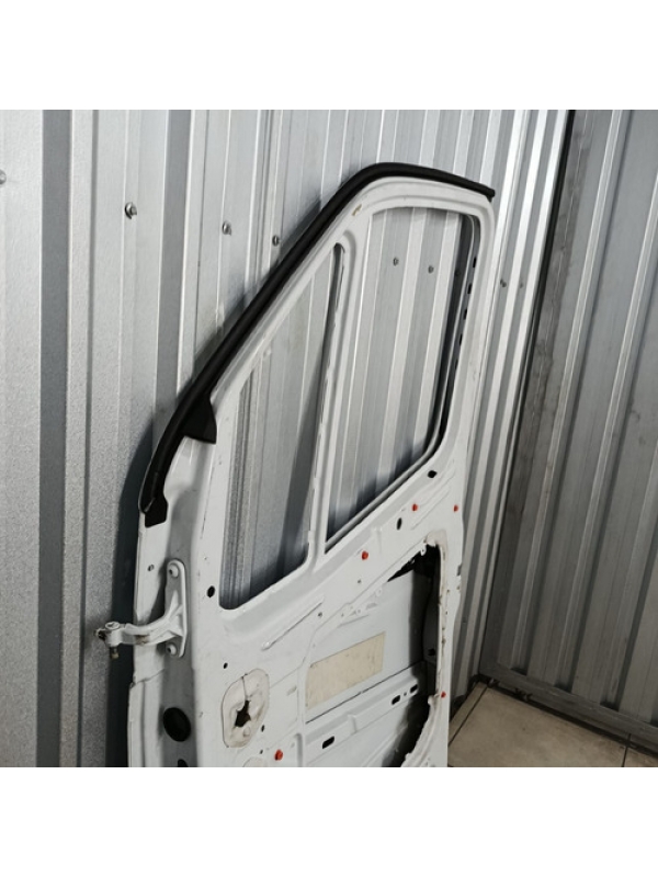 Porta Lado Direto Carona Mb Sprinter 517 417 416 2023 2024 .