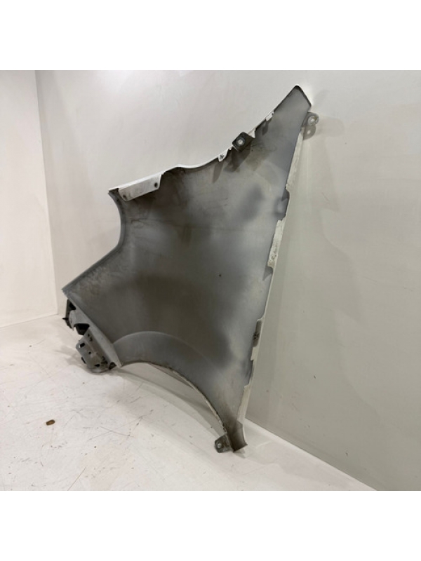 Paralama Lado Direito Renault Master 2.3 2013 2014 Até 2022.