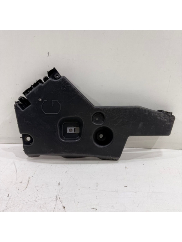 Suporte Parachoque Lado Esquerdo Renault Master 2.3 13 À 22.