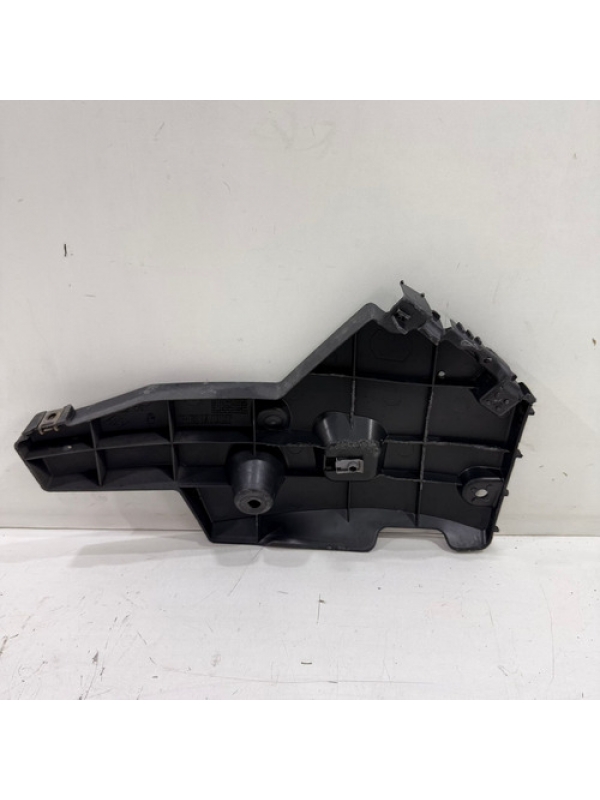 Suporte Parachoque Lado Esquerdo Renault Master 2.3 13 À 22.