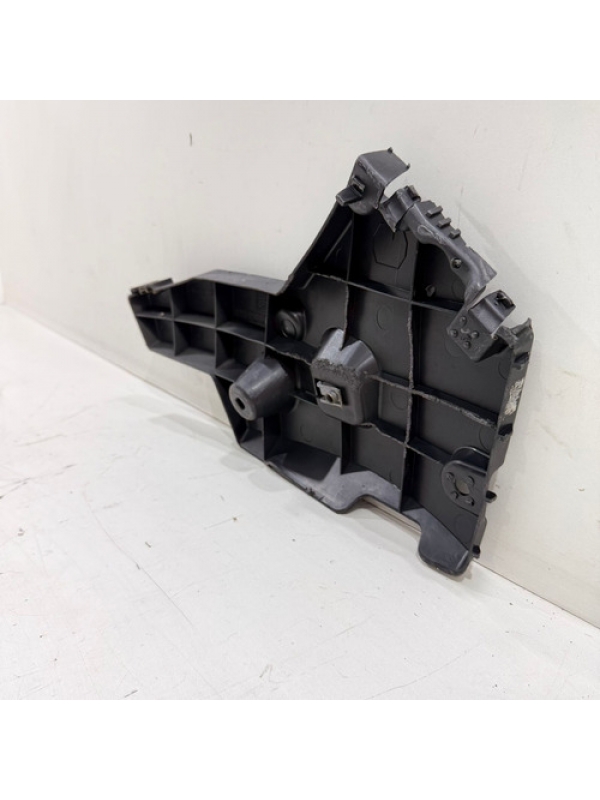 Suporte Parachoque Lado Esquerdo Renault Master 2.3 13 À 22.