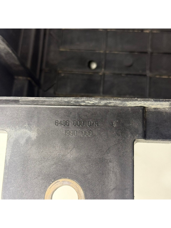 Suporte Fixação Bateria Renault Master 2.3 2013 2014 À 2022.