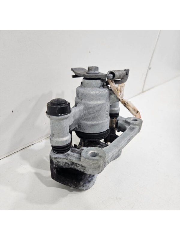 Pinça Freio Traseira Esquerda Renault Master 2.3 2013 À 2025