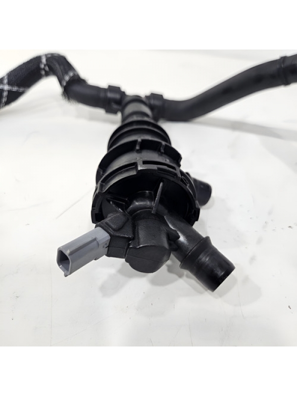 Válvula Ar Quente Do Radiador Renault Master 2.3 2017 À 2023