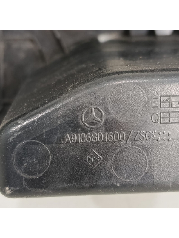 Moldura Painel Difusor Multimidia Mb Sprinter 416 417 2024 .