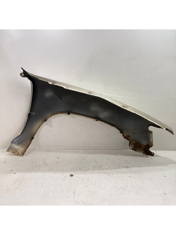 Paralama Lado Esquerdo Toyota Hilux 2.8 1998 1999 2000 2001.