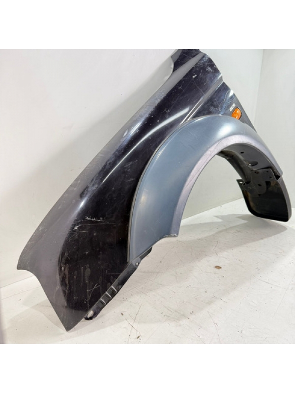 Paralama Lado Esquerdo Mitsubishi L200 Gls 2003 2004 À 2007.