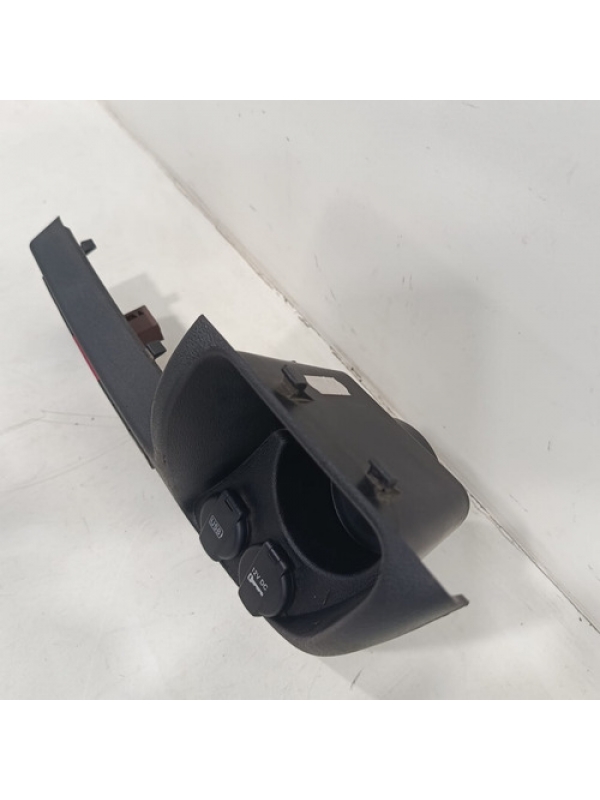 Pisca Alerta Moldura Fiat Ducato 2.3 2018 2019 2020 2021 022