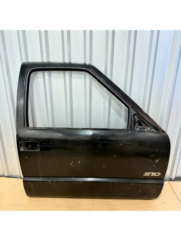 Porta Dianteira Direita Gm Chevrolet Blazer 1996 1997 À 2011