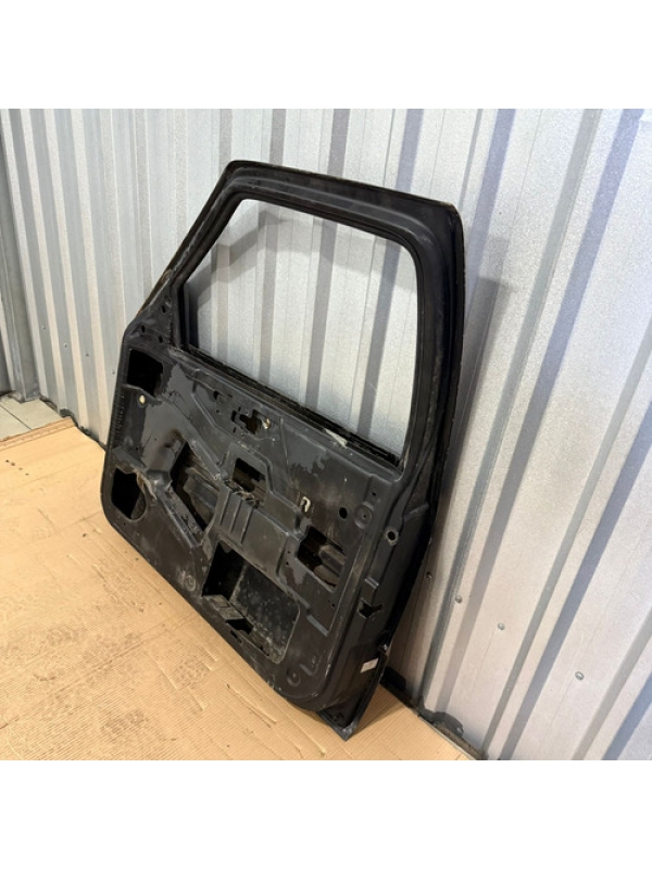 Porta Dianteira Direita Gm Chevrolet Blazer 1996 1997 À 2011