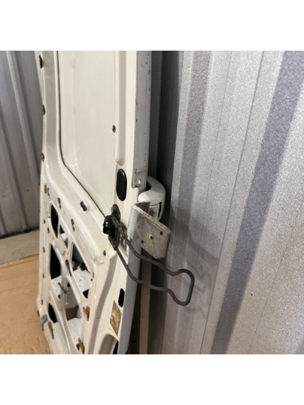 Porta Traseira Esquerda Renault Master 2.5 2004 2005 À 2013.