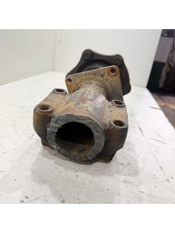 Ponta Carcaça Traseiro Vw Delivery 8120 8150 2002 003 À 2007