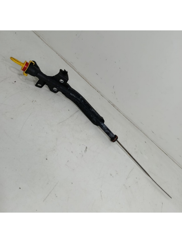 Bainha Com Vareta De Óleo Renault Master 2.3 2023 2024 2025.