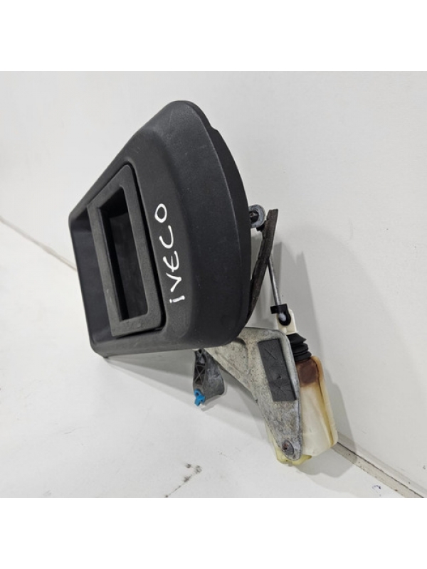 Maçaneta Porta Dianteira Esquerda Iveco Daily 2008 Até 2019.