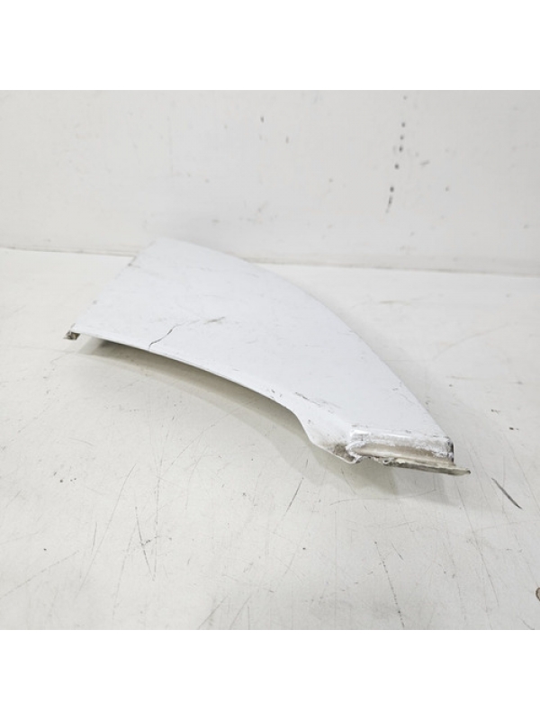 Acabamento Moldura Farol Direito Fiat Ducato 2.3 2018 À 2022