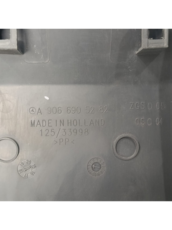 Acabamento Friso Mb Sprinter 415 515 2013 2014 A9066905282 .