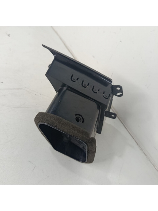 Difusor Direito Saída De Ar Iveco Daily 2020 2021 2022 2023.