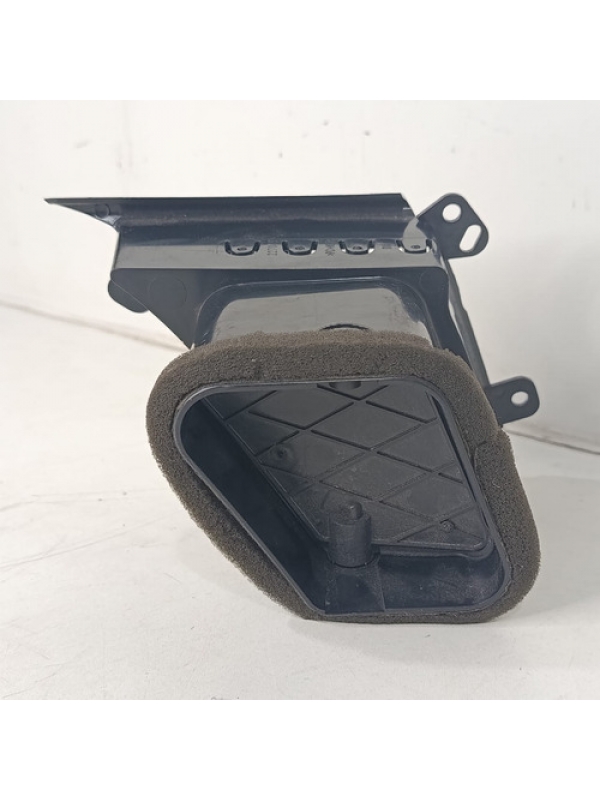 Difusor Direito Saída De Ar Iveco Daily 2020 2021 2022 2023.