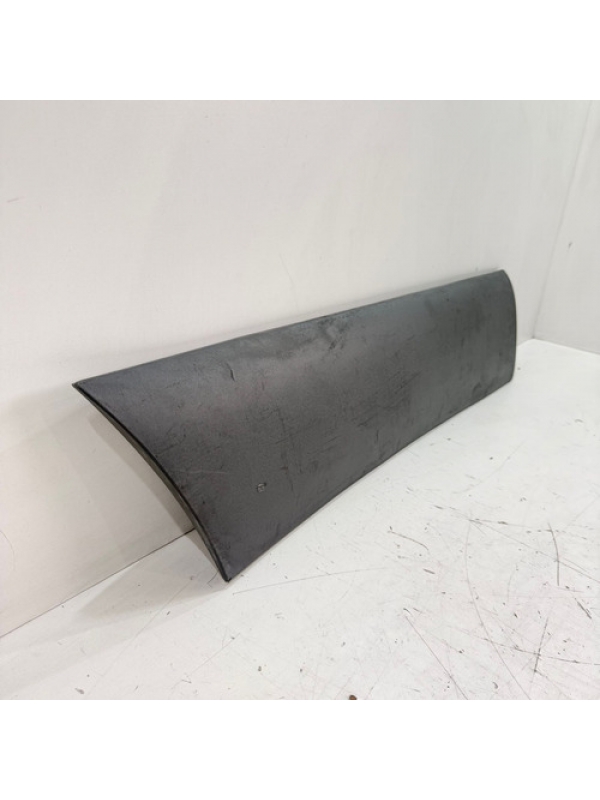 Friso Porta Dianteira Esq. Mb Sprinter 2019 À 2025 Detalhe.