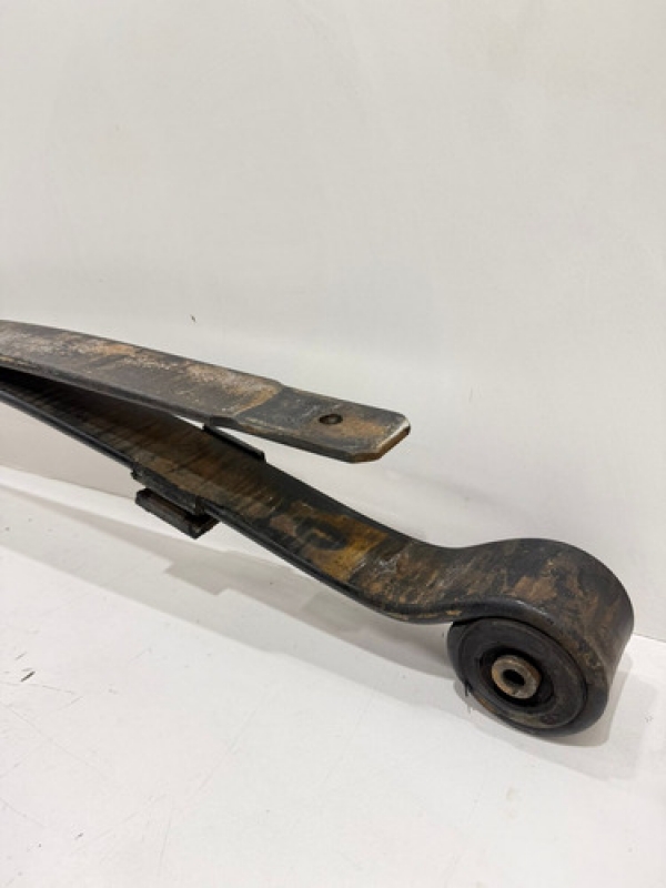 Feixe De Mola Traseira Mb Sprinter 314 416 517 2020 À 2023.