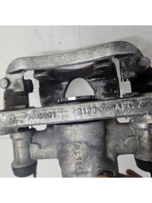 Pinça Freio Traseira Direita Renault Master 2.3 2013 À 2025.