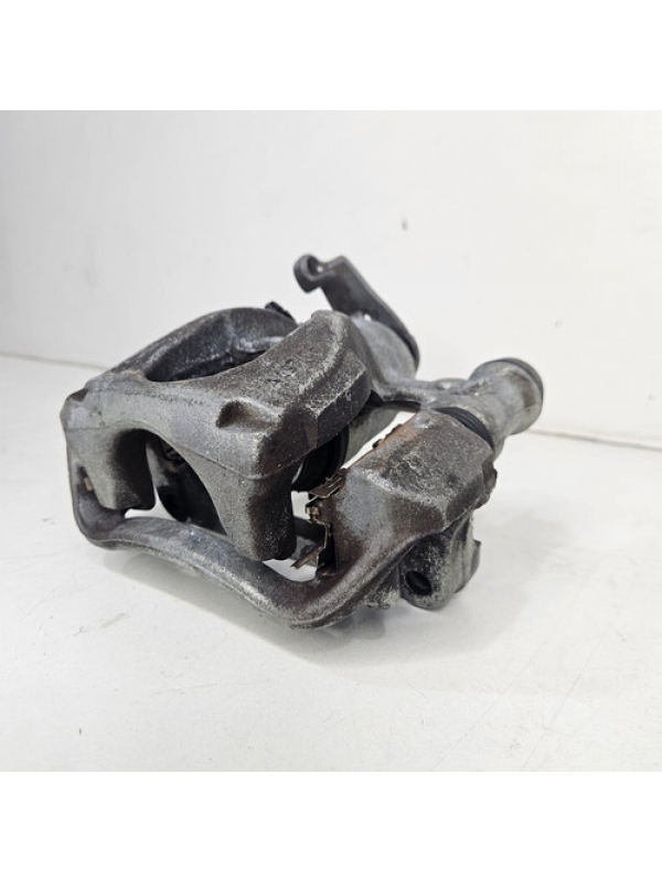 Pinça Freio Traseira Esquerda Renault Master 2.3 2013 À 2022